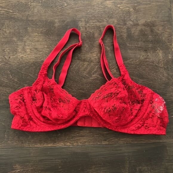 Vintage Vanity Fair lace unlined red bra 36B - Picture 6 of 9